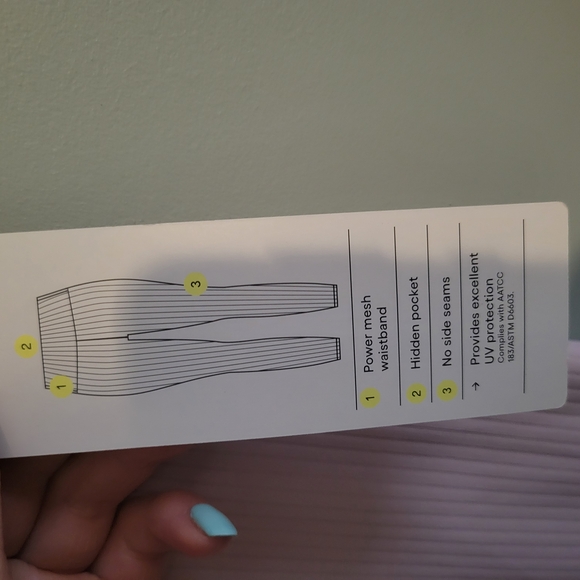 Women's Pink Activewear Set. All In Motion. Target. New With Tags - Picture 6 of 14